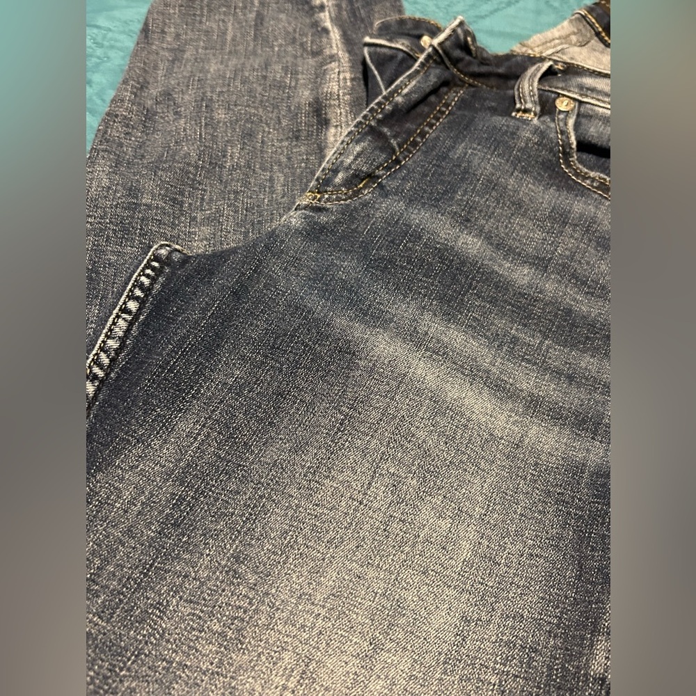 Silver Jeans - Picture 4 of 6